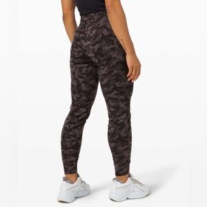 Lululemon Ready to Rulu Jogger *Jacquard
Heritage Camo Jacquard Black Lunar Rock